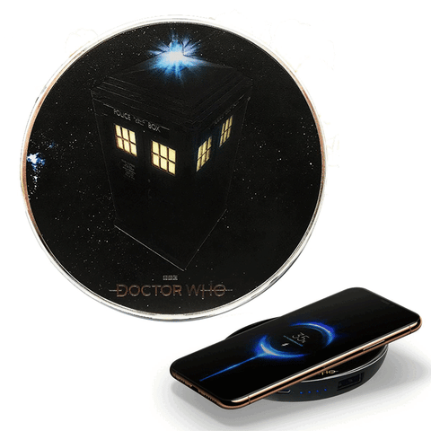 Doctor Who TARDIS Qi Wireless Charger With Illuminated TARDIS & Built-In Power bank